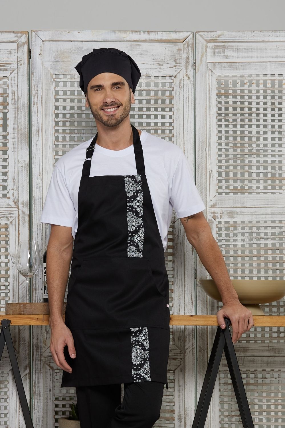 AVENTAL INDIA BRIM MISTO-PTO/PAISLEY BAND P/B