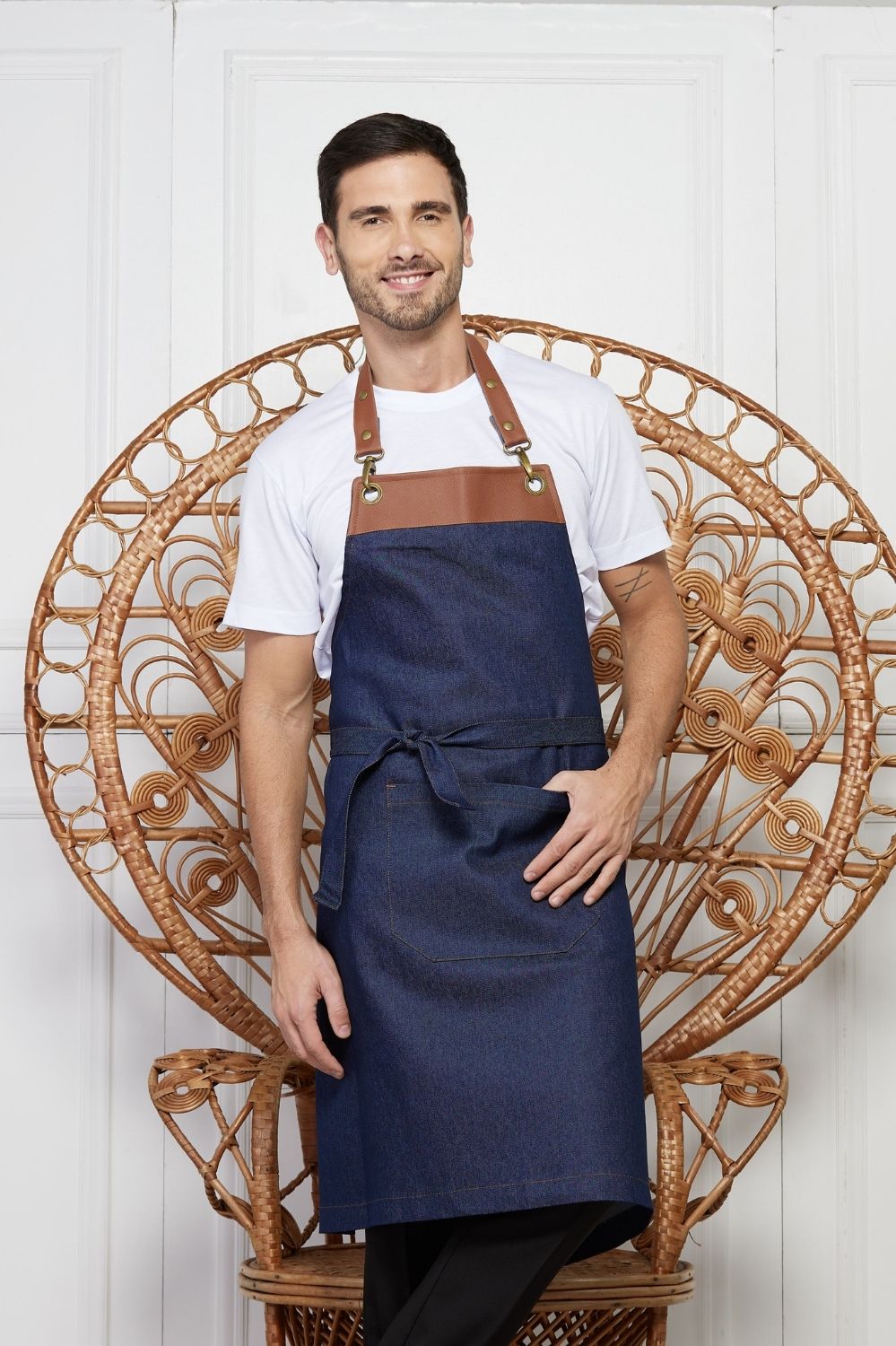 AVENTAL URBAN JEANS SARJA DET COURO-AZUL JEANS 515