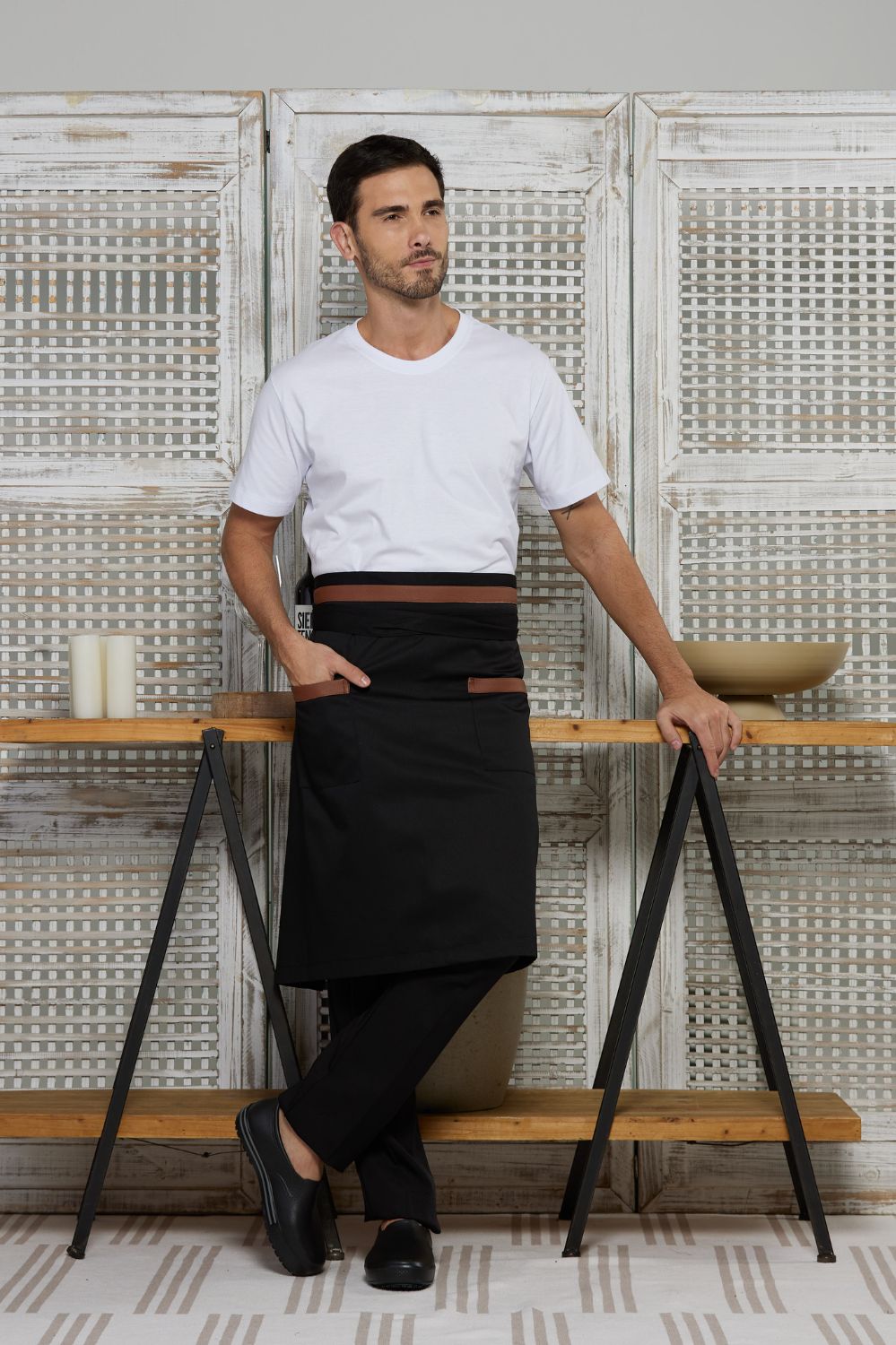 AVENTAL GARÇOM MINI BRIM MISTO C/COURO-PRETO